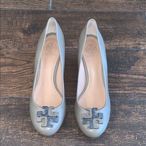 Tory Burch Women's Gray Pumps